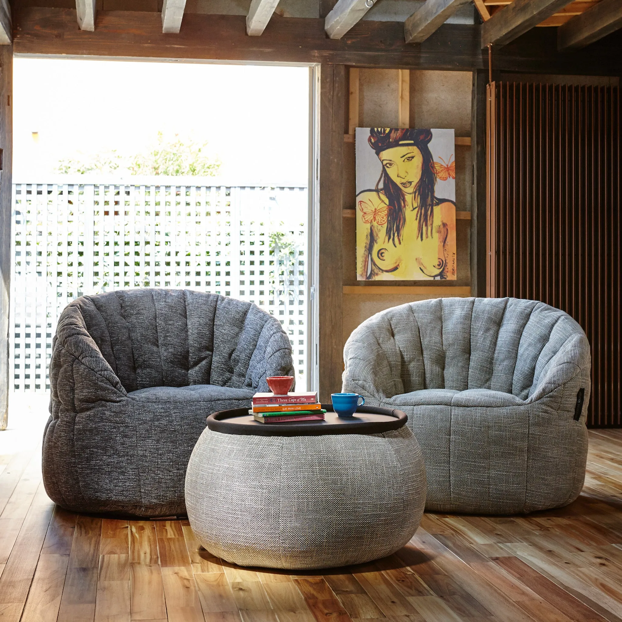Butterfly Sofa - Interior