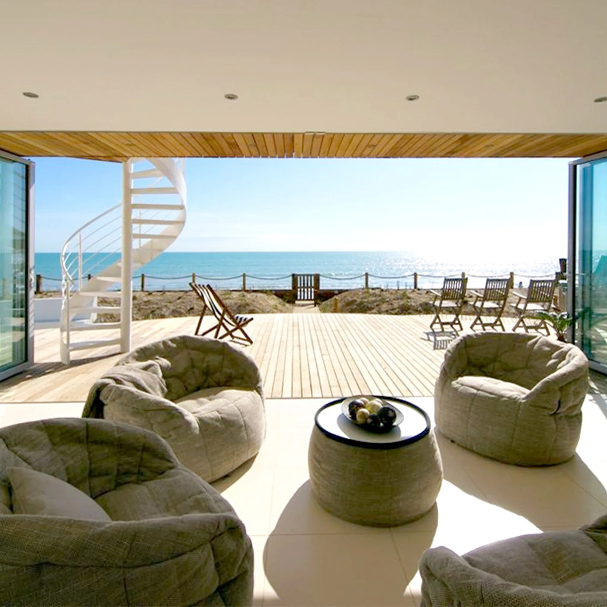 Butterfly Sofa - Interior